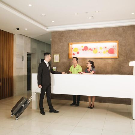 Emm Hotel Saigon Хошимин Екстериор снимка