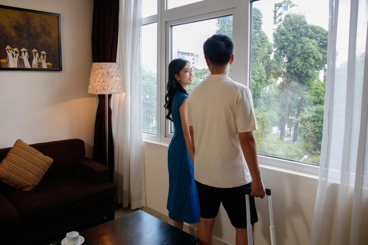 Emm Hotel Saigon Хошимин Екстериор снимка