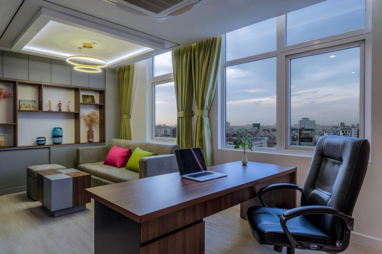 Emm Hotel Saigon Хошимин Екстериор снимка