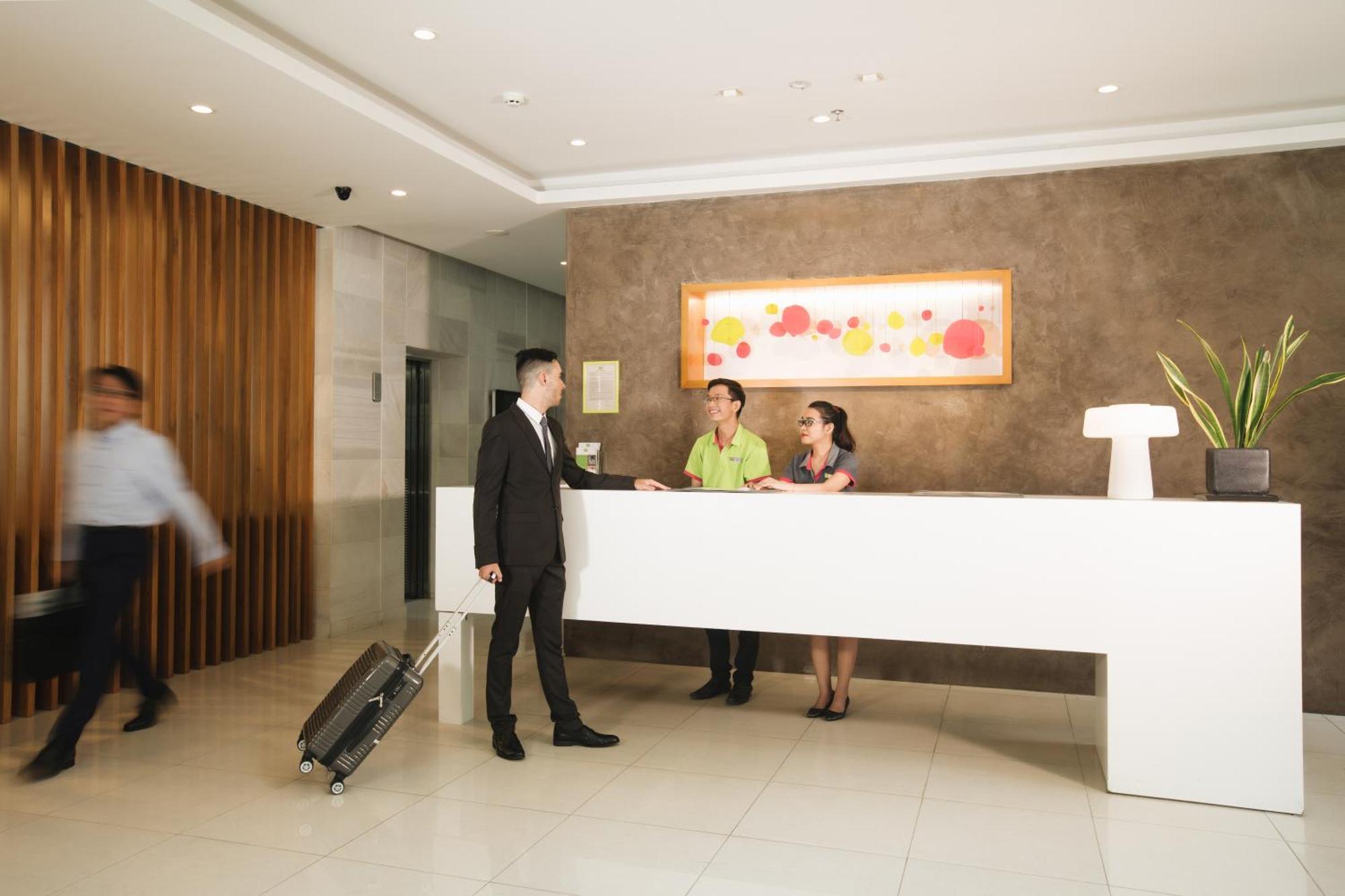 Emm Hotel Saigon Хошимин Екстериор снимка